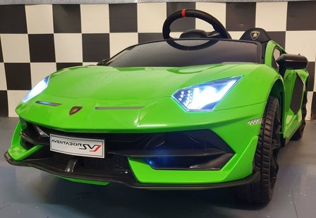Loopaut Lamborghini Aventador groen