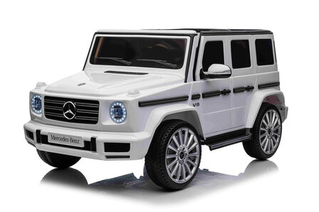 Mercedes G500 wit 12 volt GEMONTEERD EN RIJKLAAR