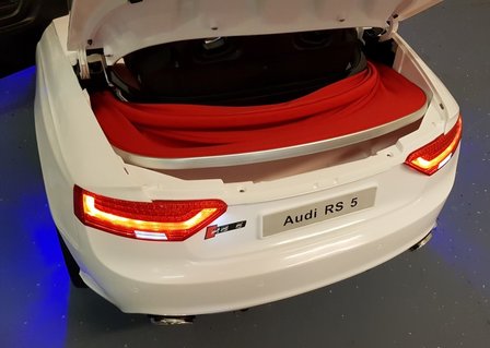 Audi RS5 wit cabrio