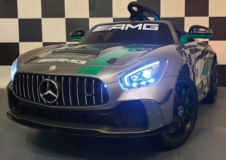 Mercedes GT AMG zilver