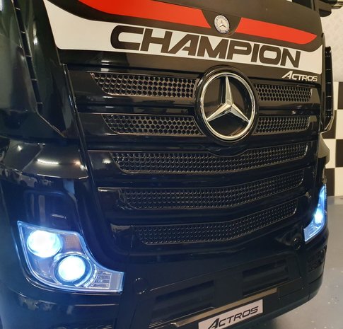 Mercedes vrachtwagen Actros 12V metallic zwart