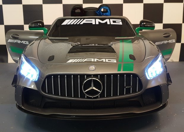 Mercedes GT AMG zilver