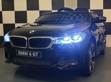 BMW GT zwart metallic