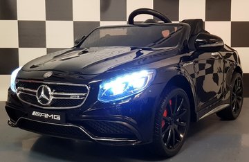 Mercedes S63 AMG metallic zwart